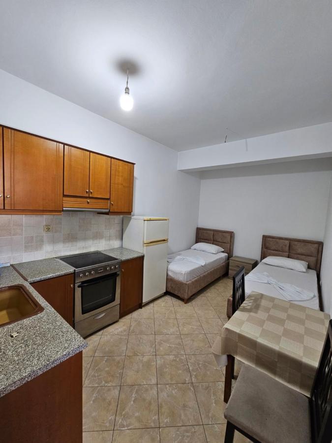 Alex Apartments Саранда Экстерьер фото